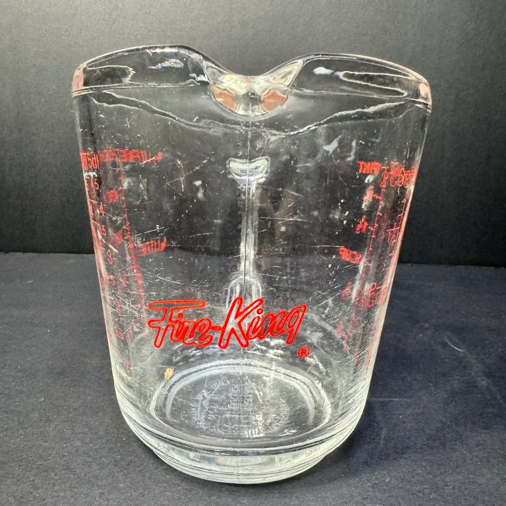 Vintage Anchor Hocking Fire-King 2 Cup Glass Measuring Cup Red Letter‎ D Handle